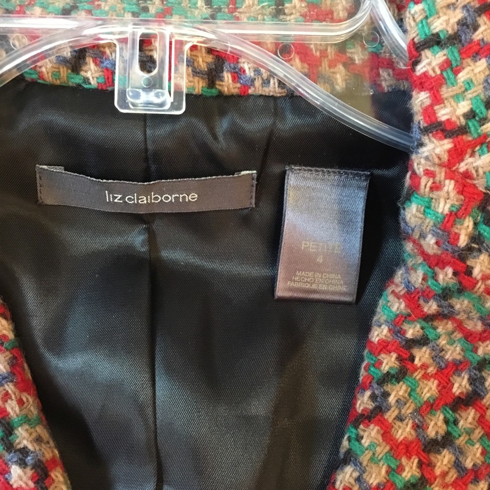FINALPRICE-Liz Claiborne short blazer, size 4P, NWT, wool blend, - Picture 3 of 3